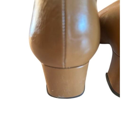 Y2K Rangoni Firenze Tan Leather Cap-Toe Pumps – 8.5B - Picture 5 of 13